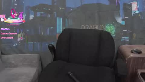 Chloe online show from 28, 9, 2025