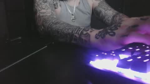 Snapshot of xoxossdfm8894982459 chatting on 9, 9, 2025 xoxossdfm8894982459 online show from 9, 9, 2025