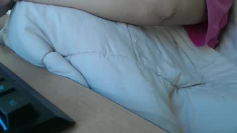 Snapshot of xpeep_show chatting on 8, 11, 2025 Heavenly Star online show from 8, 11, 2025