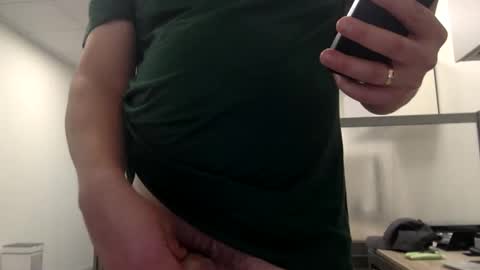 Snapshot of xrdrcrx chatting on 5, 2, 2025 xrdrcrx online show from 5, 2, 2025