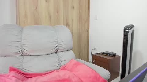 Hellen Sofia instagram hellen5546 online show from 22, 3, 2026