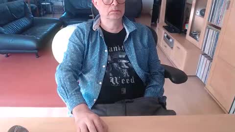 xtommix69 online show from 7, 4, 2026