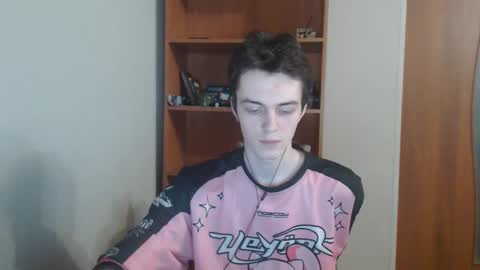 Snapshot of xtraqqq chatting on 21, 10, 2025 traqqq online show from 21, 10, 2025