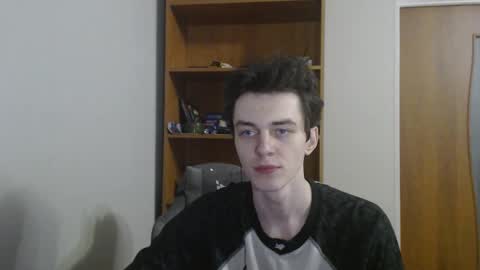 Snapshot of xtraqqq chatting on 17, 11, 2025 traqqq online show from 17, 11, 2025