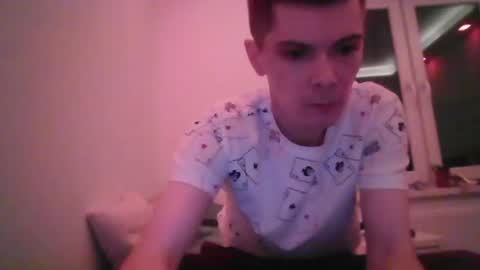 Snapshot of xvenon9898x chatting on 23, 11, 2025 xvenon9898x online show from 23, 11, 2025