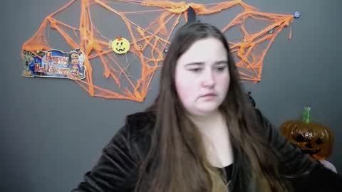 Snapshot of xx_daniella_xx chatting on 22, 10, 2025 xx daniella xx online show from 22, 10, 2025