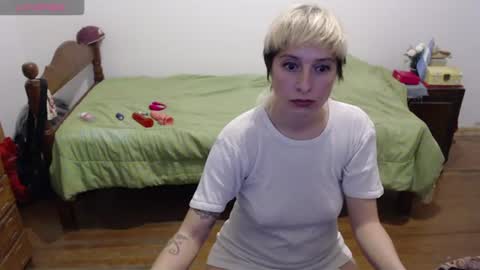 Snapshot of xx_ladyvenus_xx chatting on 27, 6, 2026 Hidra online show from 27, 6, 2026