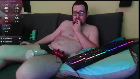 Snapshot of xxevoker chatting on 13, 12, 2025 xxevoker online show from 13, 12, 2025