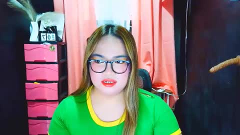 Snapshot of xxirene chatting on 8, 2, 2026 xxirene online show from 8, 2, 2026