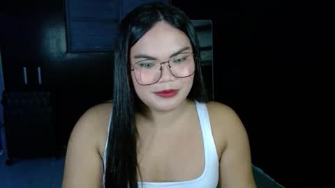 Kylie Smith online show from 14, 10, 2025