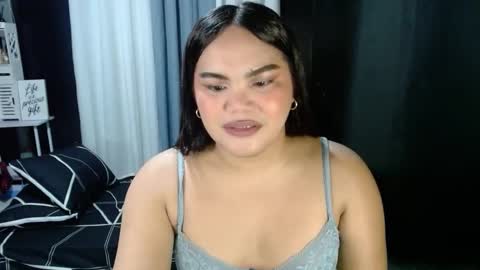 Snapshot of xxkylie_smithxx chatting on 17, 11, 2025 Kylie Smith online show from 17, 11, 2025