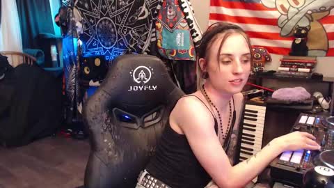 Lilith online show from 19, 9, 2025