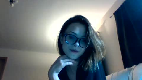 xxlily_monroexx online show from 18, 9, 2025