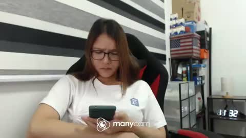  Kaycee  online show from 22, 1, 2025