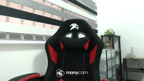  Kaycee  online show from 26, 2, 2025