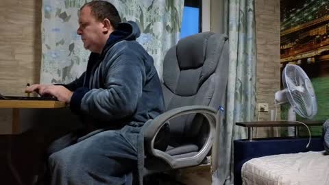 Snapshot of xxrojxx chatting on 23, 12, 2024 roki-- -- online show from 23, 12, 2024