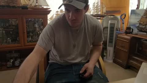 xxScubaStevexx online show from 2, 4, 2026