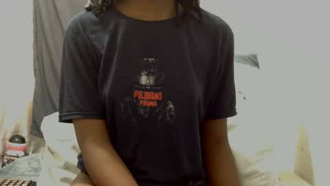 Snapshot of xxsexytalia28 chatting on 4, 3, 2025 xxsexytalia28 online show from 4, 3, 2025