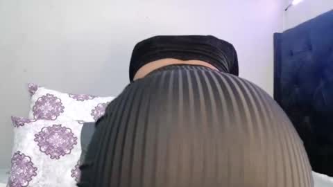 Snapshot of xxsexytalia28 chatting on 30, 10, 2025 xxsexytalia28 online show from 30, 10, 2025