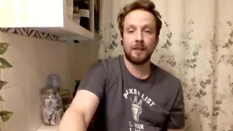 Snapshot of xxsimonxsays chatting on 19, 1, 2025 Simon online show from 19, 1, 2025