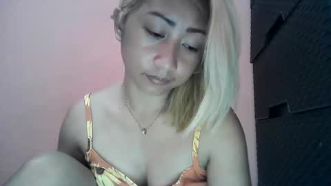 Snapshot of xxsugarpopxx chatting on 6, 3, 2025 xxsugarpopxx online show from 6, 3, 2025