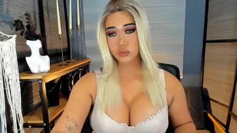 Snapshot of xxtastefullayeshaxx chatting on 9, 3, 2025 xxtastefullayeshaxx online show from 9, 3, 2025