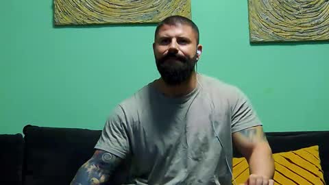 Snapshot of xxtreamleonard chatting on 19, 12, 2025 Xtream Leonard online show from 19, 12, 2025