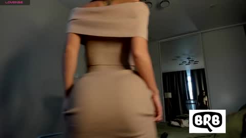 Snapshot of xxx_leila chatting on 21, 10, 2025 xxx_leila online show from 21, 10, 2025