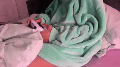 Snapshot of xxxdanidoomsdayxxx chatting on 4, 3, 2025 Danielle online show from 4, 3, 2025