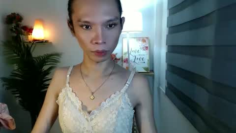 Snapshot of xxxfuckgirlyumsxxx chatting on 10, 11, 2025 Your Princess Yums online show from 10, 11, 2025