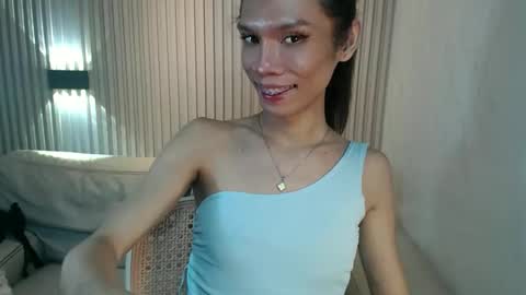 Snapshot of xxxfuckgirlyumsxxx chatting on 28, 11, 2025 Your Princess Yums online show from 28, 11, 2025