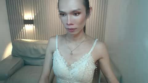 Snapshot of xxxfuckgirlyumsxxx chatting on 1, 12, 2025 Your Princess Yums online show from 1, 12, 2025