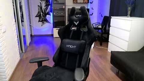 Alisa online show from 28, 12, 2024