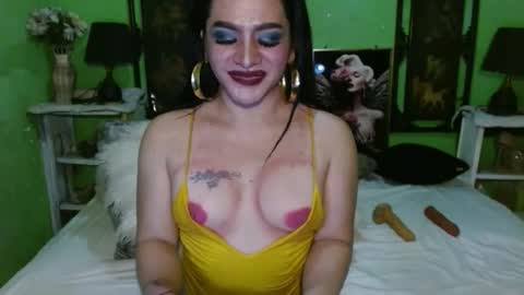 Snapshot of xxxpamelabombxxx chatting on 15, 11, 2025 PAMPAM online show from 15, 11, 2025