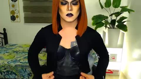 Snapshot of xyournightmarequeenx chatting on 5, 6, 2026 QueenMarina online show from 5, 6, 2026