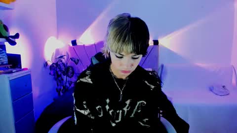 Snapshot of xzerox_ chatting on 2, 12, 2025 xzerox_ online show from 2, 12, 2025