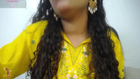 yazhini online show from 20, 5, 2026