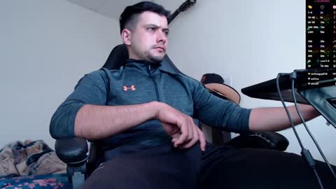 Snapshot of yacklol chatting on 1, 1, 2025 jack thopmson online show from 1, 1, 2025