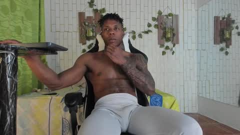 Snapshot of yacksson_lawrence chatting on 19, 12, 2024 yacksson_lawrence online show from 19, 12, 2024