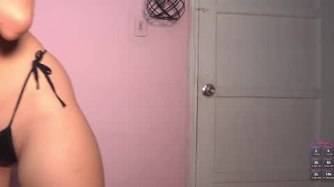 Snapshot of yahaira_26 chatting on 23, 9, 2025 petronila online show from 23, 9, 2025