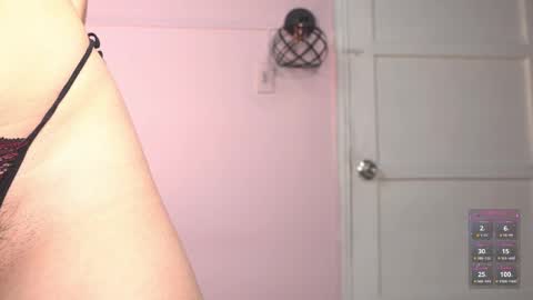 Snapshot of yahaira_26 chatting on 9, 11, 2025 petronila online show from 9, 11, 2025