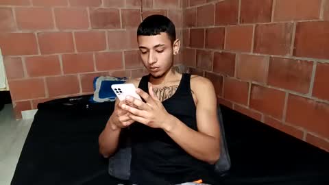 Snapshot of yajz chatting on 25, 10, 2025 Yajz online show from 25, 10, 2025