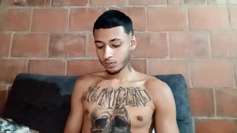 Snapshot of yajz chatting on 20, 11, 2025 Yajz online show from 20, 11, 2025