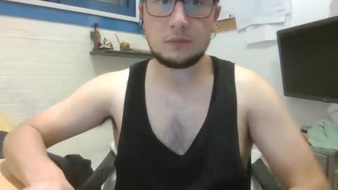 Snapshot of yakajoe97 chatting on 13, 10, 2025 yakajoe97 online show from 13, 10, 2025