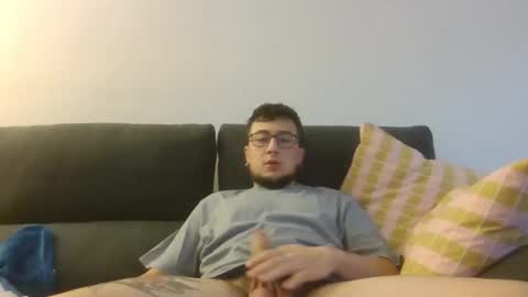 Snapshot of yakajoe97 chatting on 14, 11, 2025 yakajoe97 online show from 14, 11, 2025