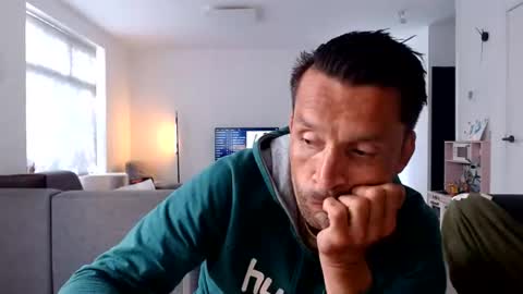 Snapshot of yallayalla1806 chatting on 20, 7, 2026 yallayalla1806 online show from 20, 7, 2026