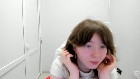 Snapshot of yamihoshii chatting on 6, 7, 2026 Sofia online show from 6, 7, 2026