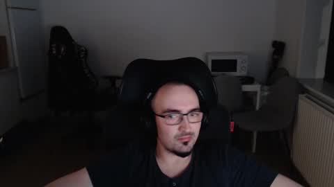 YamilLamal online show from 17, 12, 2025