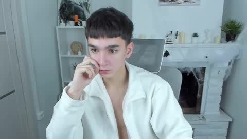 Snapshot of yamitwink chatting on 3, 11, 2025 yamitwink online show from 3, 11, 2025