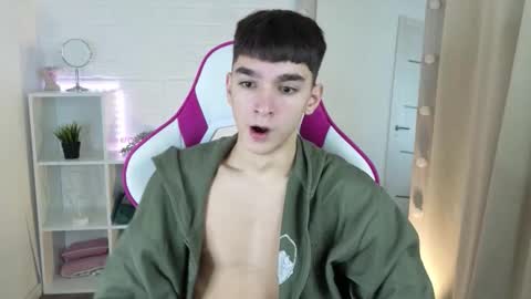 Snapshot of yamitwink chatting on 20, 11, 2025 yamitwink online show from 20, 11, 2025